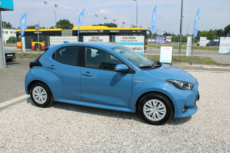 Toyota Yaris 1.5 HYBRID F-vat Comfort Salon Polska zdjęcie 4