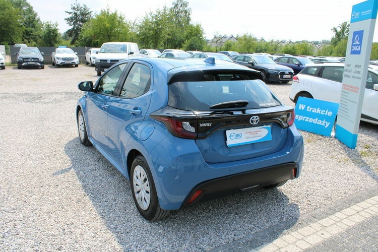 Toyota Yaris 1.5 HYBRID F-vat Comfort Salon Polska zdjęcie 7