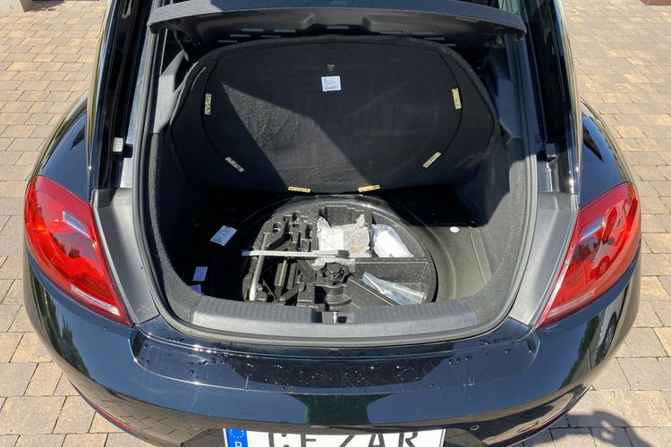 Volkswagen Beetle 1.4 benzyna 160KM ledy bixenon po serwisie dobrze wyposażony zdjęcie 16