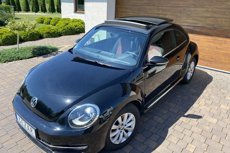 Volkswagen Beetle 1.4 benzyna 160KM ledy bixenon po serwisie dobrze wyposażony zdjęcie 17