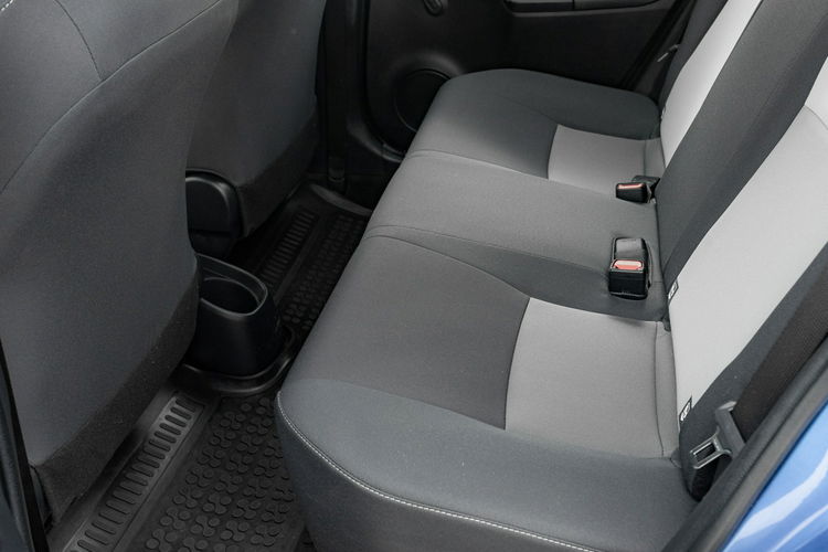 Toyota Yaris 1.5 Premium KLIMA Asystent pasa ruchu Salon PL VAT 23% zdjęcie 26