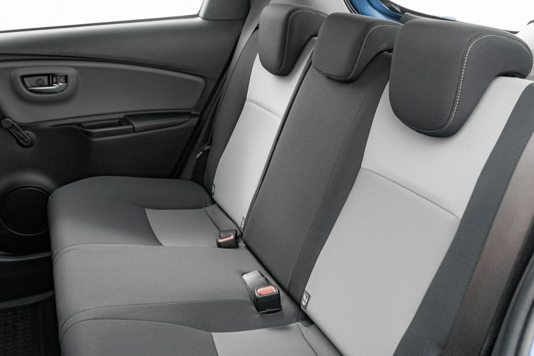 Toyota Yaris 1.5 Premium KLIMA Asystent pasa ruchu Salon PL VAT 23% zdjęcie 27