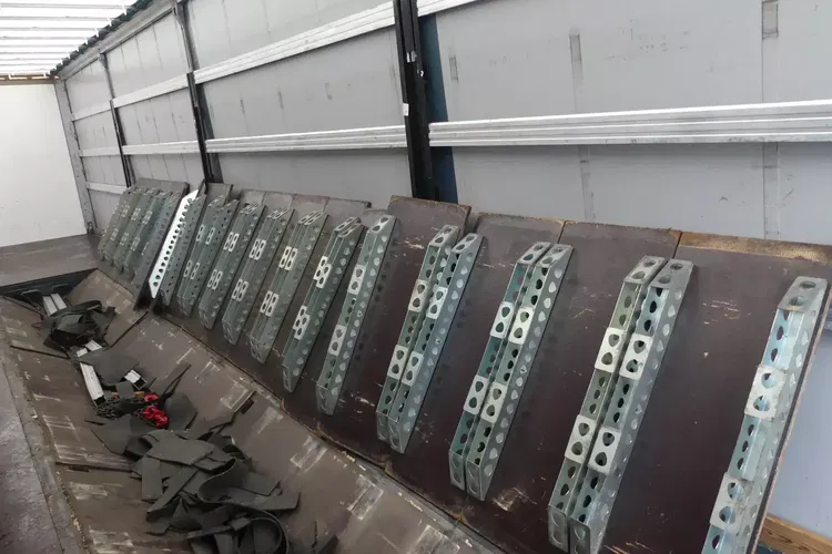 BERGER FIRANKA / OŚ PODNOSZONA / COIL MULDA 8.20m / zdjęcie 20