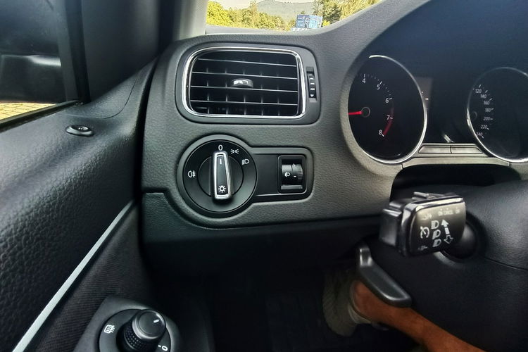 Volkswagen Polo Polo 1.2 TSI Comfortline + BMT + 5 drzwi zdjęcie 13