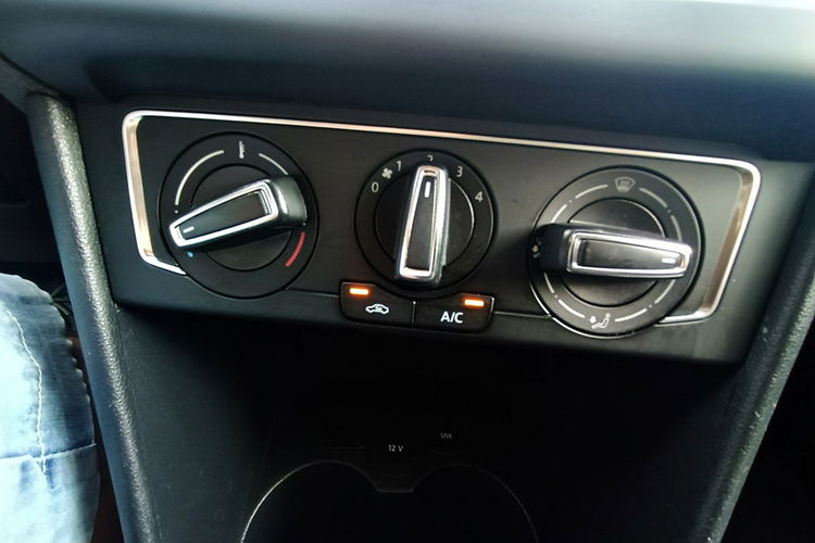Volkswagen Polo Polo 1.2 TSI Comfortline + BMT + 5 drzwi zdjęcie 17