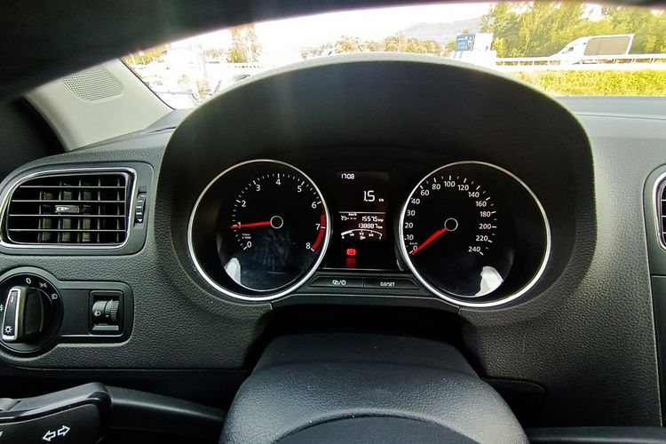 Volkswagen Polo Polo 1.2 TSI Comfortline + BMT + 5 drzwi zdjęcie 9