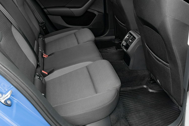 Skoda Octavia GD439XV#2.0 TDI Ambition DSG Ambient LED K.cofania Salon PL VAT 23% zdjęcie 35