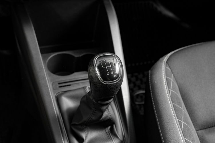 Skoda Fabia WE578VA # 1.0 TSI Ambition Cz.cof Bluetooth Klima Salon PL VAT 23% zdjęcie 17