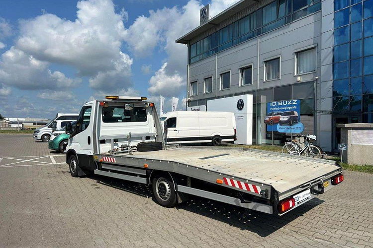 Iveco DAILY 3535S18 zdjęcie 3