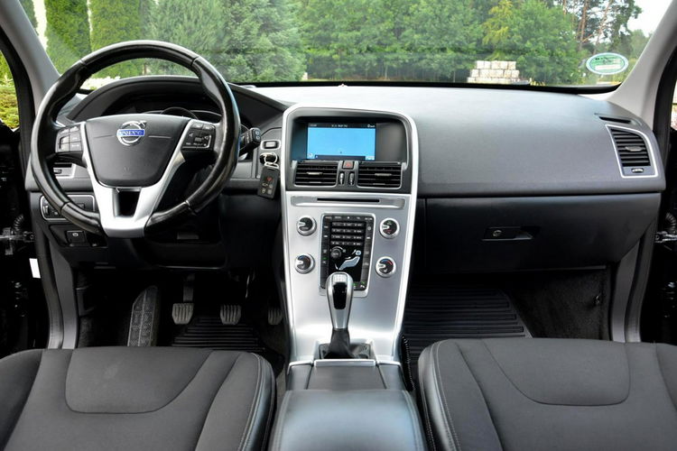XC 60 2.0d(150KM) Virtual Zegary Xenon Ledy Navi Radar ASO Volvo zdjęcie 27