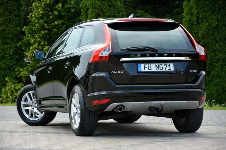 XC 60 2.0d(150KM) Virtual Zegary Xenon Ledy Navi Radar ASO Volvo zdjęcie 5