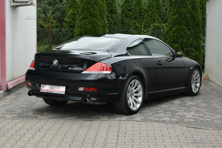 BMW 645 645Ci 4.4 V8 333KM 2005r. Panorama BiX HeadUp Skóra NAVi Radar zdjęcie 21