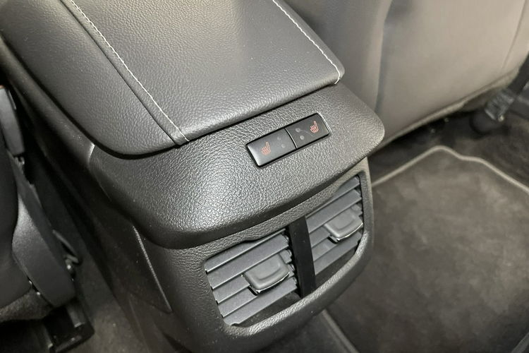 Ford Mondeo 2.0 180KMTITANIUM PLUS SYNC Klimatronic Duża Navi Panorama FULL Niemcy zdjęcie 26