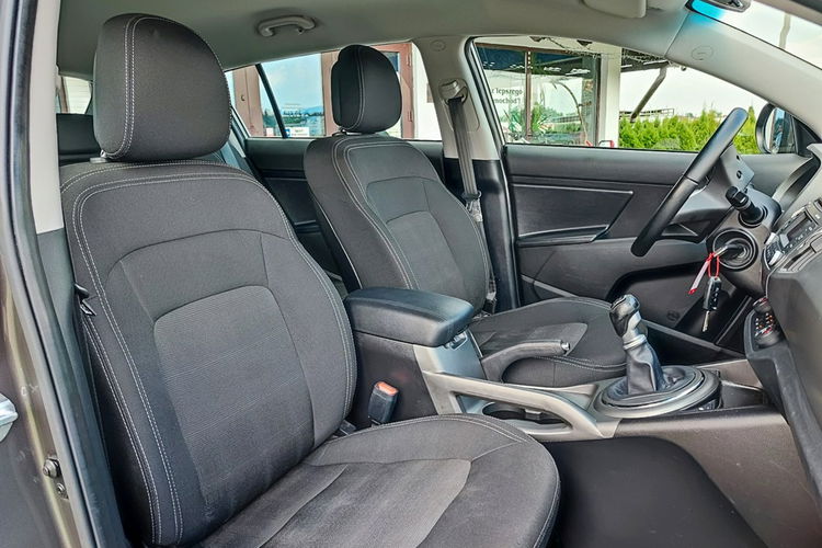 Kia Sportage 1.6 GDI Dream Team + oryginał i serwis + 99 t.km zdjęcie 9