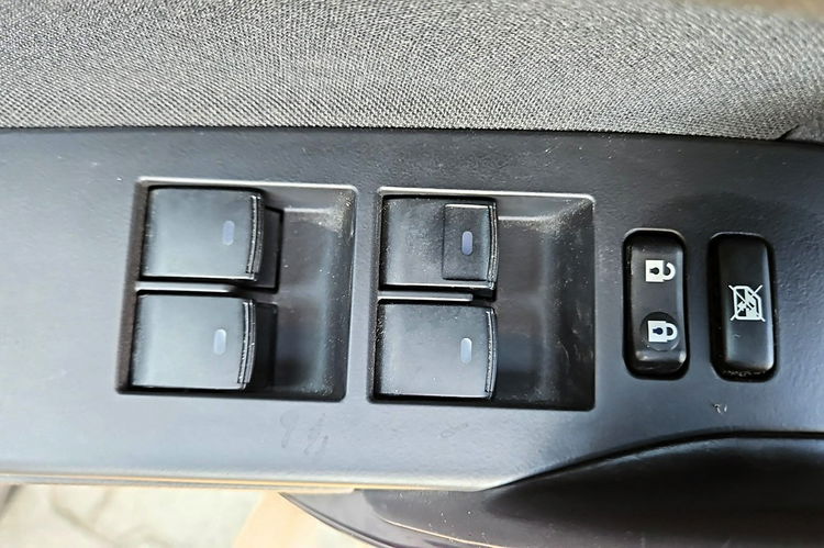 Toyota Auris 1.6 VVTi 132KM COMFORT, salon Polska, FV23% zdjęcie 19