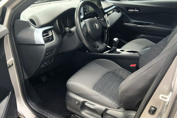 Toyota C-HR 1.2 T 116KM STYLE, salon Polska, gwarancja zdjęcie 10