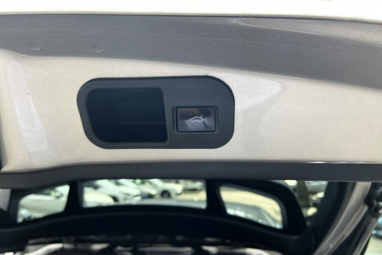 Toyota C-HR 1.2 T 116KM STYLE, salon Polska, gwarancja zdjęcie 23