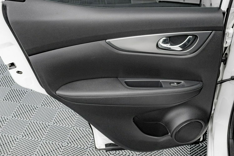 Nissan Qashqai 1.7 dCi 4x4 N-Connecta Xtronic K.cofania Podg. f. NAVI Salon PL VAT23% zdjęcie 26