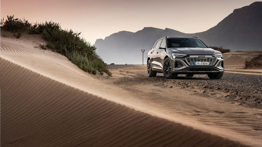 AUDI Q8 e-tron 55 Quattro S Line zdjęcie 