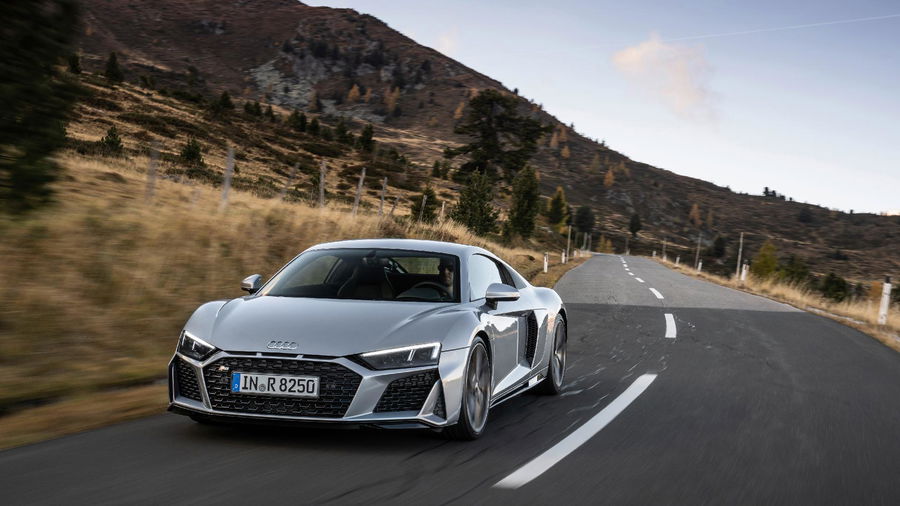 AUDI R8 V10 Quattro Performance zdjęcie 