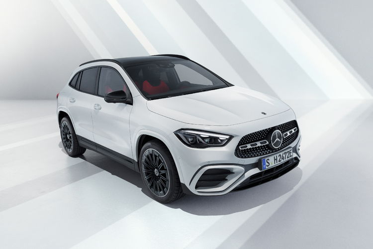 Mercedes GLA 220 mHEV 4-Matic AMG Line 8G-DCT zdjęcie 1