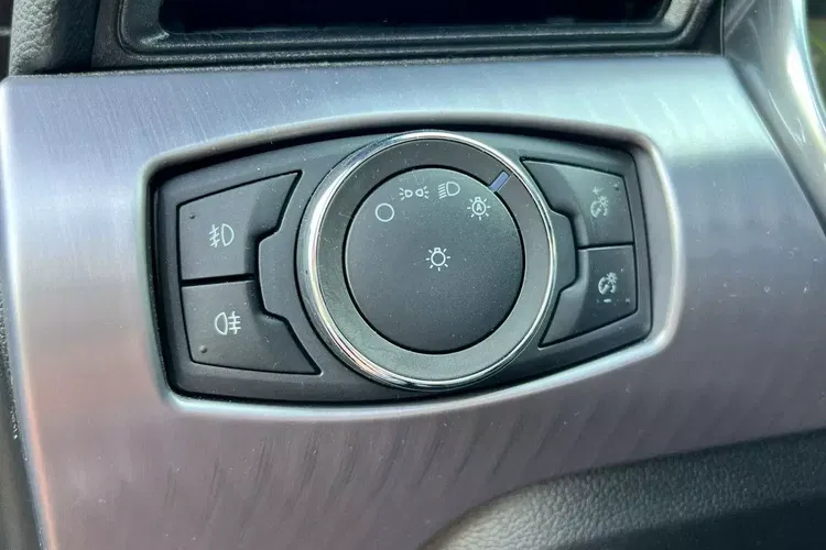 Ford mustang zdjęcie 25