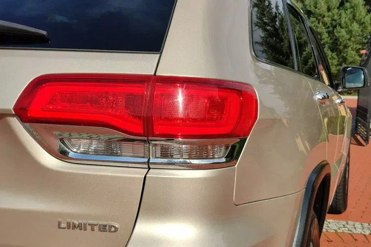 Jeep grand-cherokee zdjęcie 19