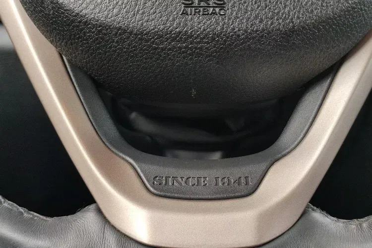 Jeep grand-cherokee zdjęcie 27