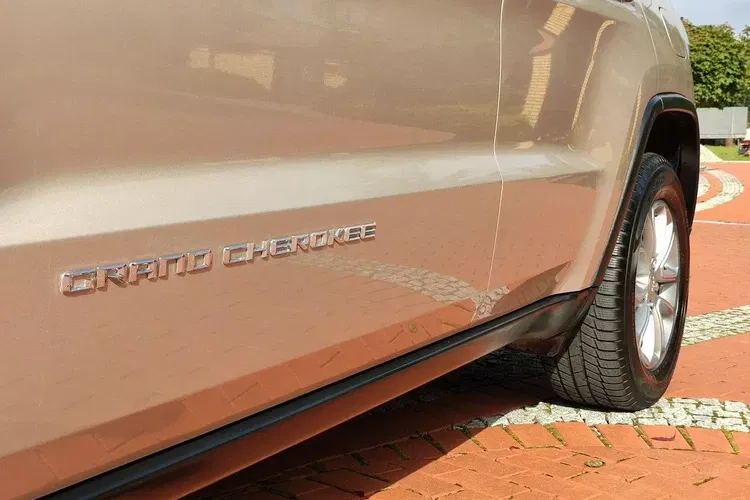 Jeep grand-cherokee zdjęcie 6