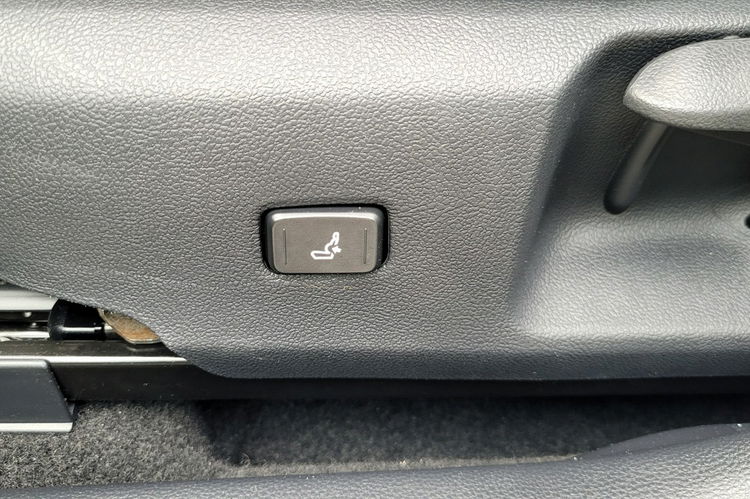 Toyota Corolla 1.8 HSD 122KM +LPG COMFORT TECH, salon Polska, gwarancja, FV23% zdjęcie 23