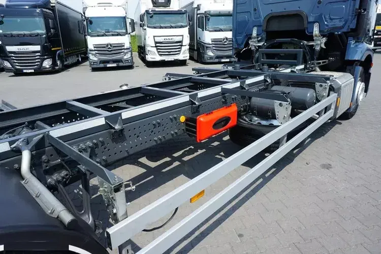 Mercedes ACTROS / 1846 / MP 5 / ACC / EURO 6 / BDF / 7.15 , 7.45 , 7.82 M zdjęcie 14