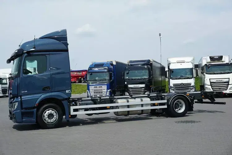Mercedes ACTROS / 1846 / MP 5 / ACC / EURO 6 / BDF / 7.15 , 7.45 , 7.82 M zdjęcie 3