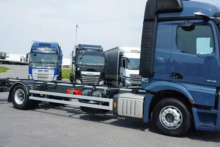 Mercedes ACTROS / 1846 / MP 5 / ACC / EURO 6 / BDF / 7.15 , 7.45 , 7.82 M zdjęcie 30