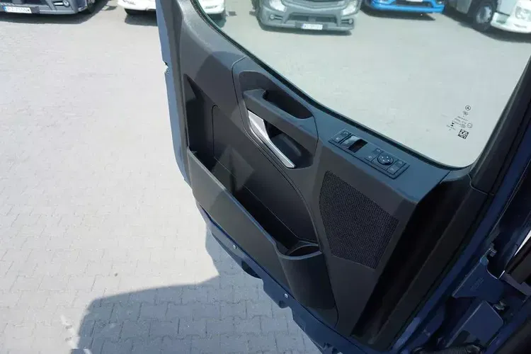 Mercedes ACTROS / 1846 / MP 5 / ACC / EURO 6 / BDF / 7.15 , 7.45 , 7.82 M zdjęcie 38