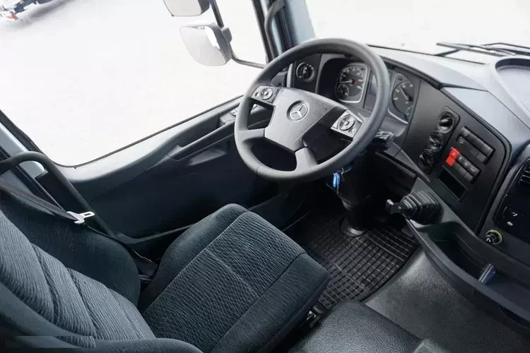 Mercedes ATEGO / 1523 / EURO 6 / CHŁODNIA + WINDA / 18 PALET zdjęcie 13
