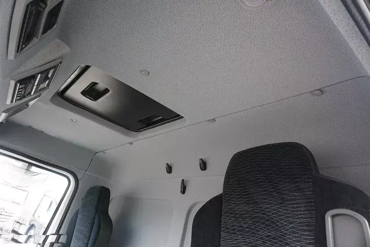 Mercedes ATEGO / 1523 / EURO 6 / CHŁODNIA + WINDA / 18 PALET zdjęcie 17