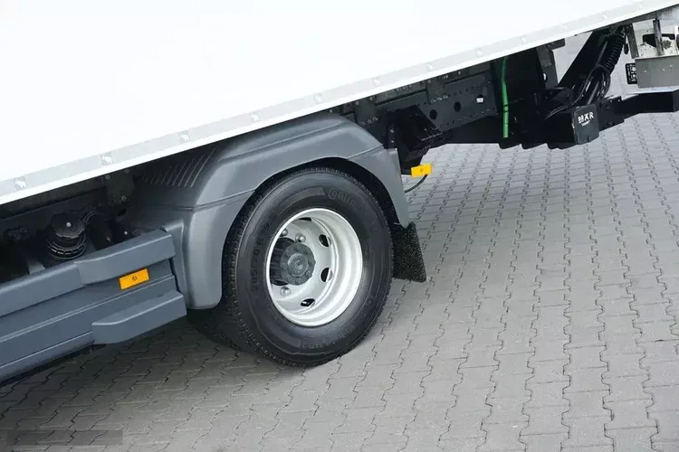 Mercedes ATEGO / 1523 / EURO 6 / CHŁODNIA + WINDA / 18 PALET zdjęcie 19