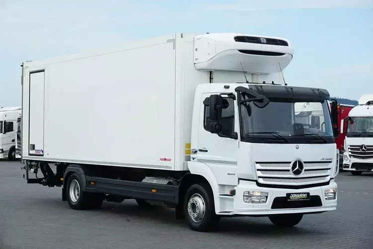 Mercedes ATEGO / 1523 / EURO 6 / CHŁODNIA + WINDA / 18 PALET zdjęcie 2
