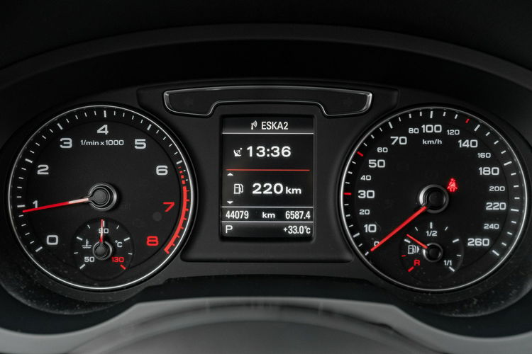 Audi Q3 1.4 TFSI 150KM Podgrz.f Tempomat 2 stref klima Elektryczne f. Salon PL zdjęcie 18