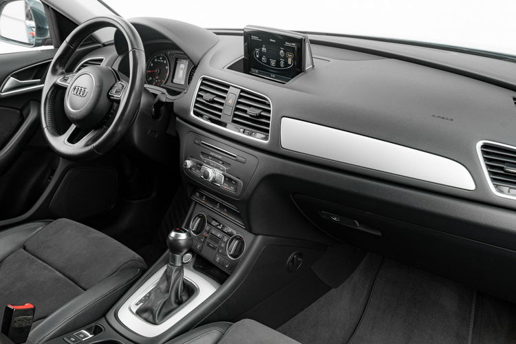 Audi Q3 1.4 TFSI 150KM Podgrz.f Tempomat 2 stref klima Elektryczne f. Salon PL zdjęcie 37