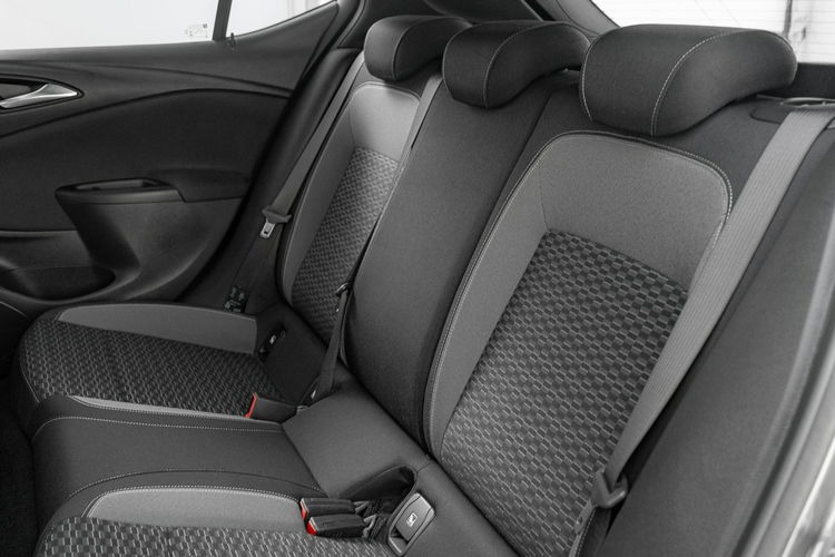 Opel Astra GD695VN # 1.2 T GS Line Podgrz. fotele 2 stref klima Salon PL VAT 23% zdjęcie 25