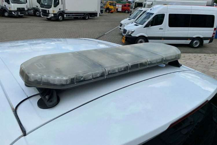 Ford S-Max 2.0 EcoBlue Titanium / 5 MIEJSC zdjęcie 20