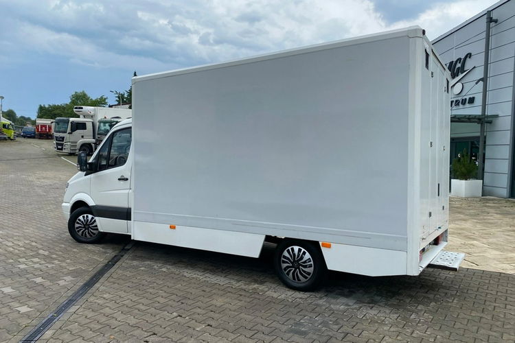 Mercedes Sprinter 310 CDi / Idealny pod kamper / Izoterma / Niskopodwozie / Kontener zdjęcie 11