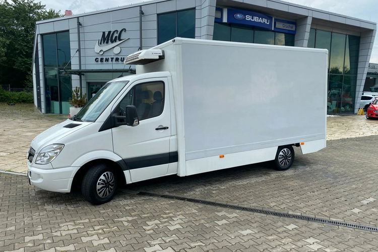 Mercedes Sprinter 310 CDi / Idealny pod kamper / Izoterma / Niskopodwozie / Kontener zdjęcie 15