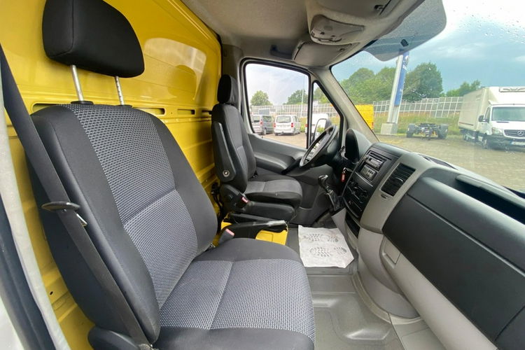 Mercedes Sprinter 310 CDi / Idealny pod kamper / Izoterma / Niskopodwozie / Kontener zdjęcie 20