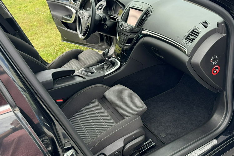 Opel Insignia 2.0 CDTI 163KM z Niemiec XENON NAVI Piękna Duży ekran zdjęcie 12