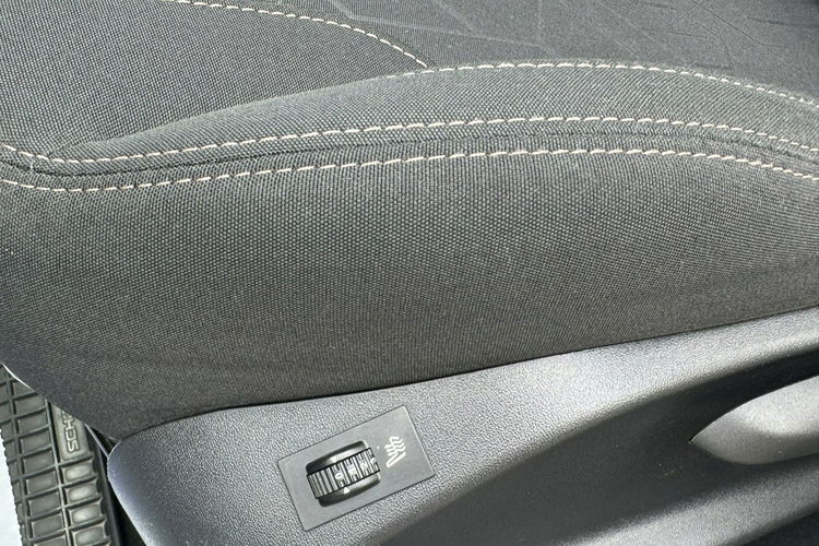 Peugeot 2008 1.2 Benzyna 82KM, sprowadzony, opłacony, ZADBANY STAN Biały, SERWIS zdjęcie 21