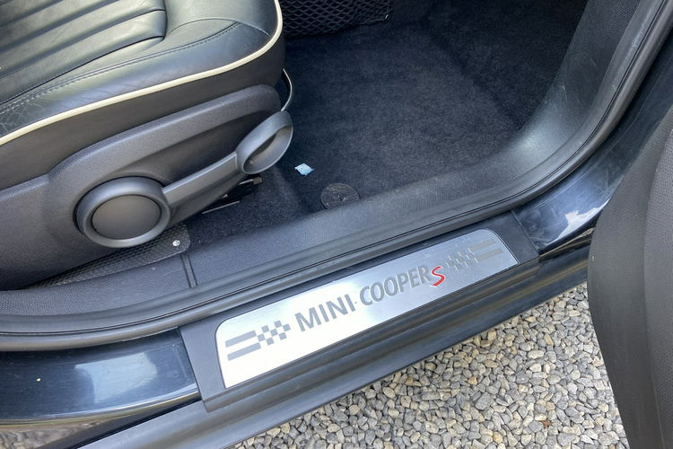 MINI Countryman SD 2.0 Diesel automat 4x4 full opcja nowy rozrząd bezwypadkowy zdjęcie 18