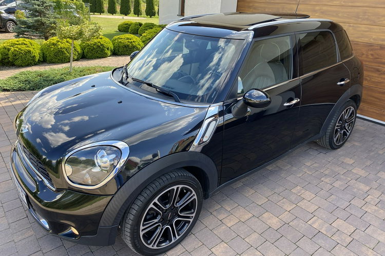 MINI Countryman SD 2.0 Diesel automat 4x4 full opcja nowy rozrząd bezwypadkowy zdjęcie 23