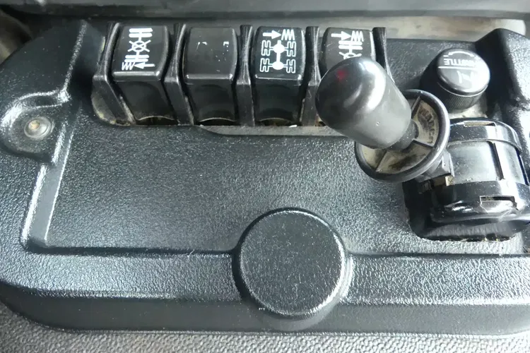 Renault MIDLINER M210 / 4X4 / WYWROTKA + HDS PALFINGER PK 12080 12.7 m / zdjęcie 31